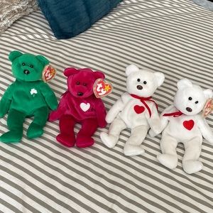 Set of 4 Vintage Holiday Ty Beanie Baby Bears